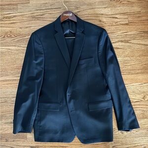 Men’s suit
